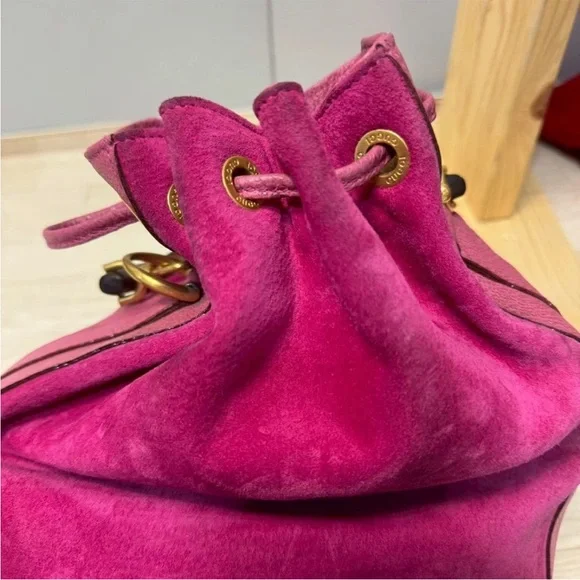Gucci Fuchsia Suede Shoulder Bag - Picture 3 of 12